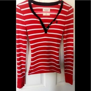Abercrombie & Fitch Striped Fitted blouse